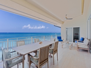 Seven Mile Beach  Cayman Islands