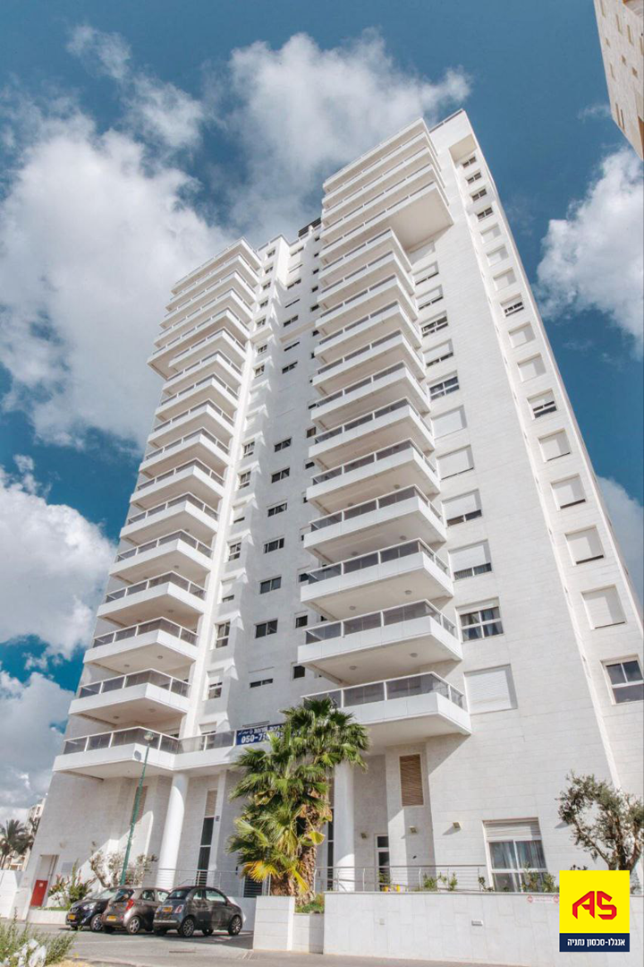 Bnei Binyamin Street Netanya Center District