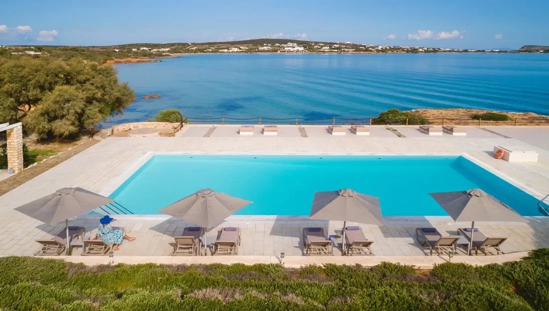  Paros Decentralized Administration of the Aegean