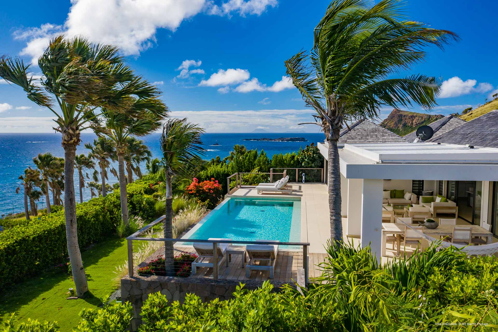Villa Enzuma, BL Toiny 