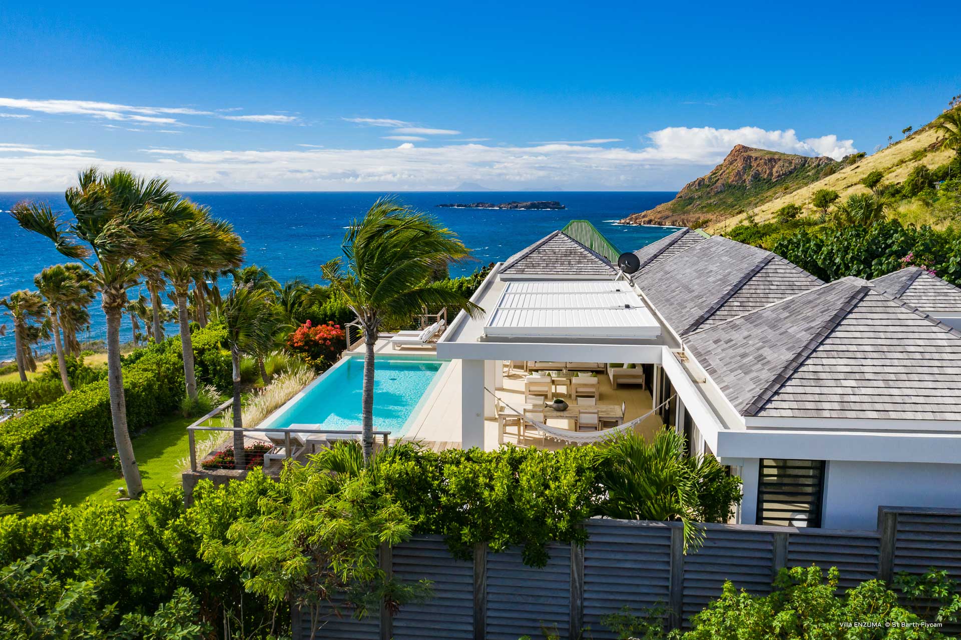 Villa Enzuma, BL Toiny 