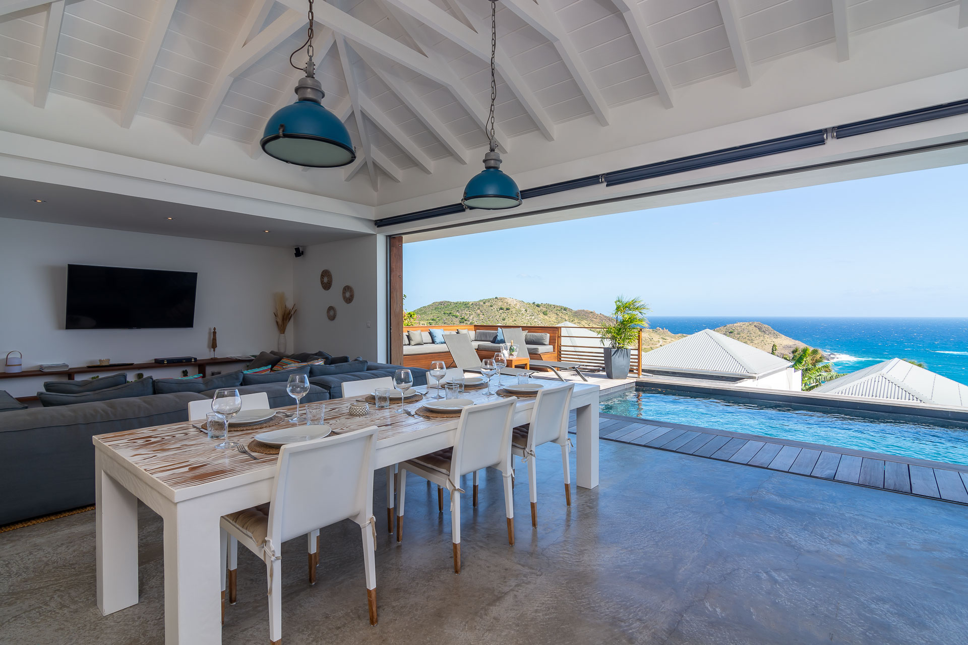 Villa ETJ, BL Toiny 