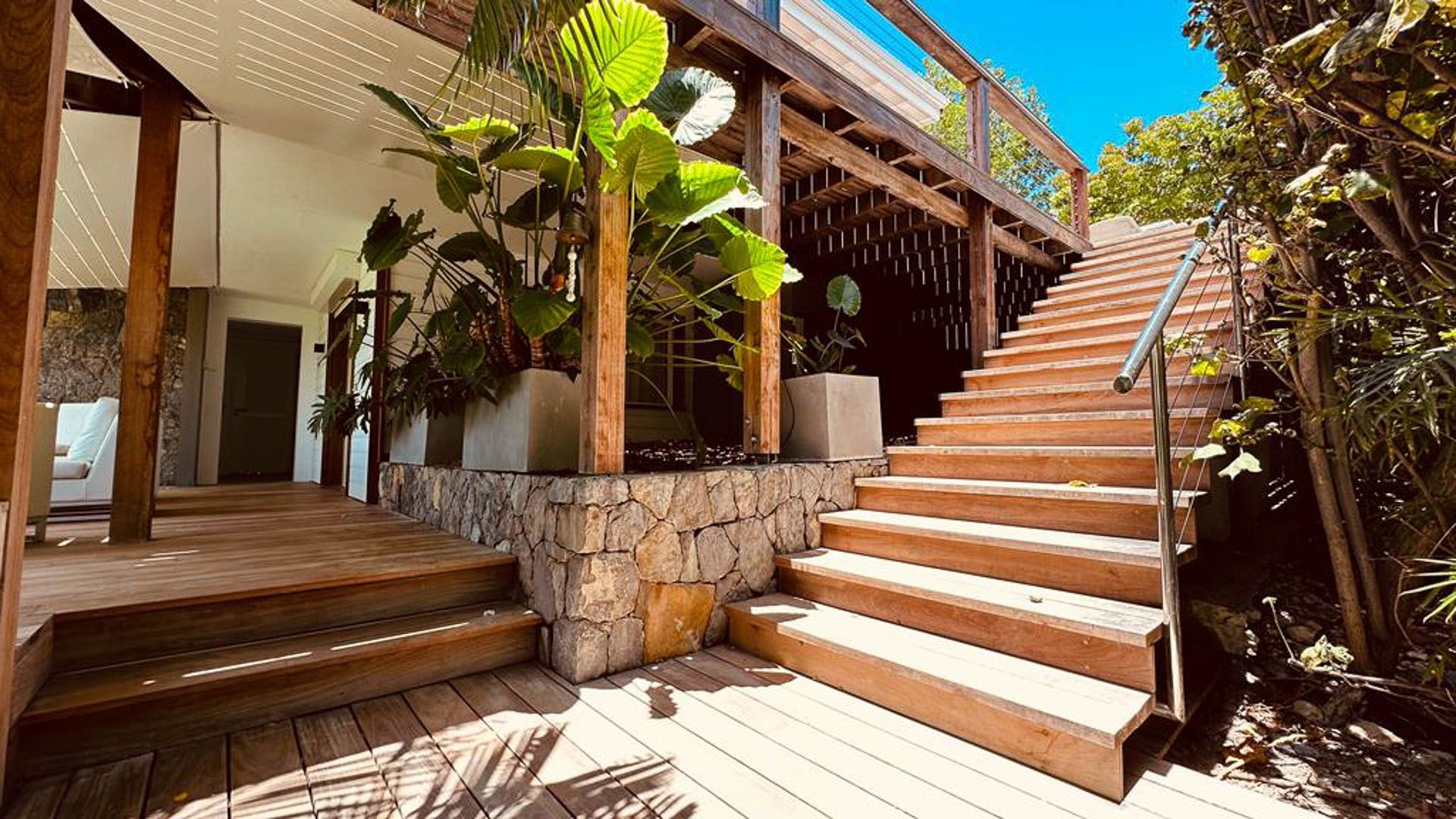 Villa Avalon, BL Gouverneur 