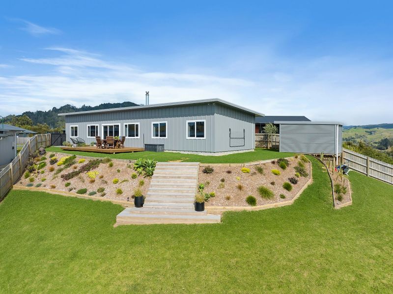 16 Manatu Close Whangamata Waikato