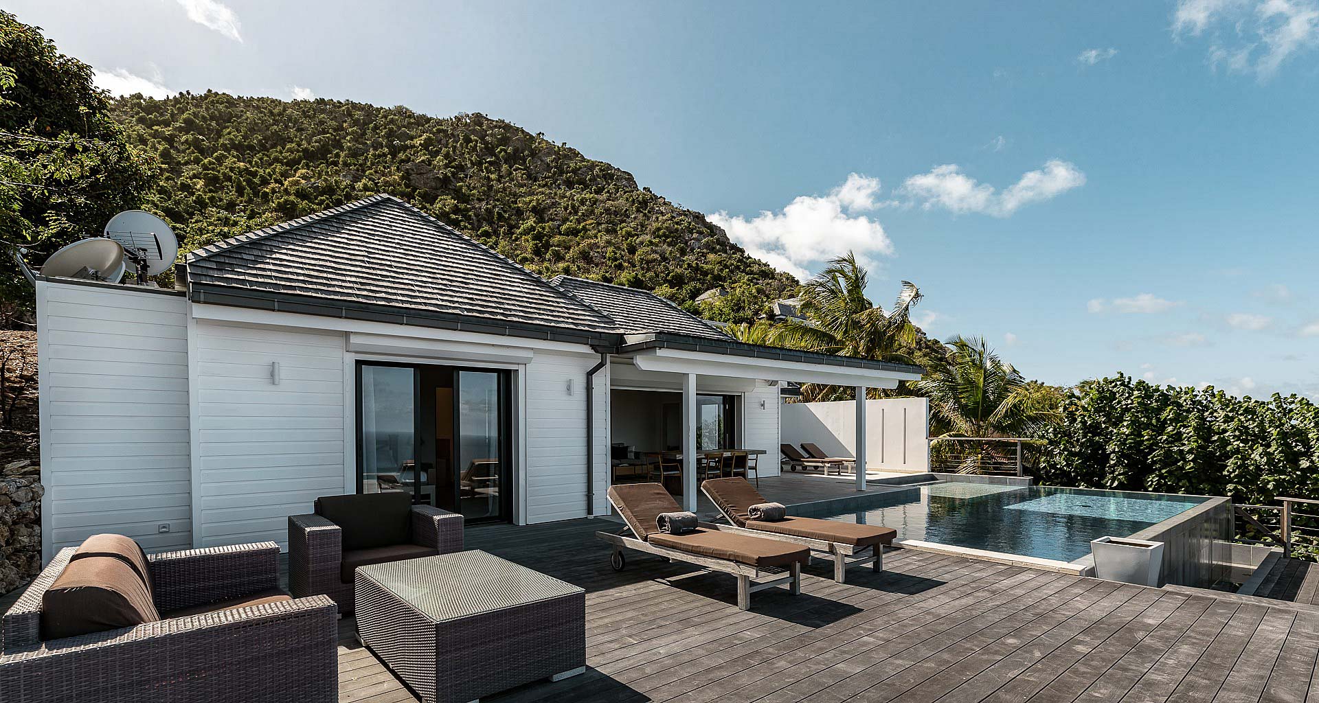 Villa Teddy, BL Devet 