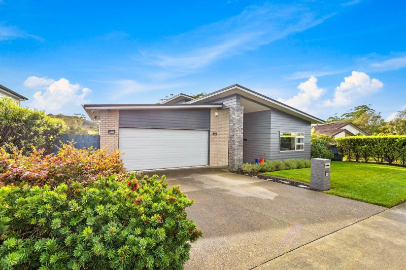 11 Whares Court Silverdale Auckland