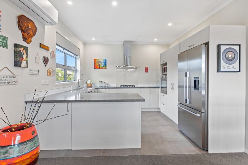 11 Whares Court Silverdale Auckland