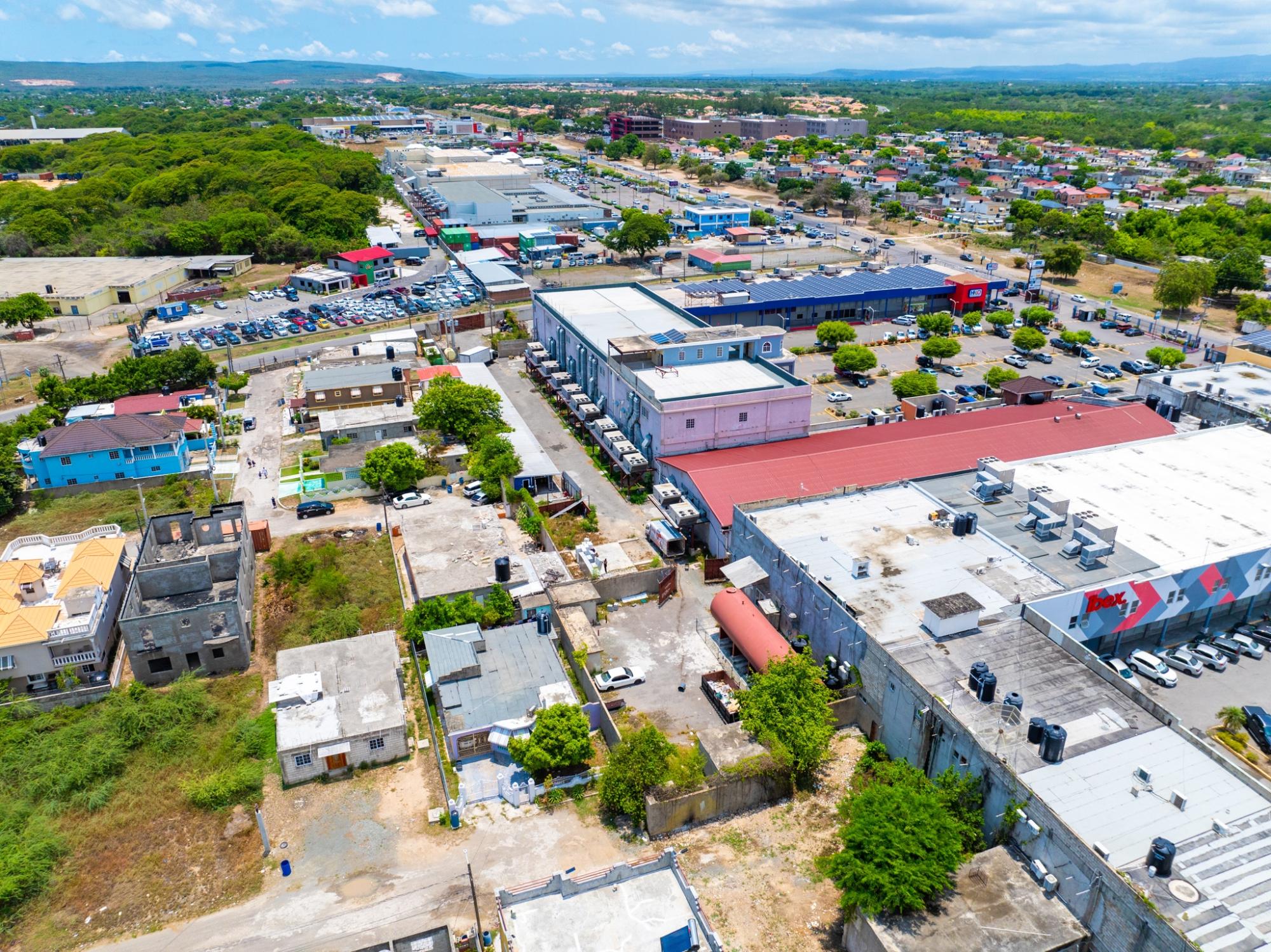 X474+C6W, Braeton Pkwy, Portmore, Jamaica Portmore St. Catherine Parish