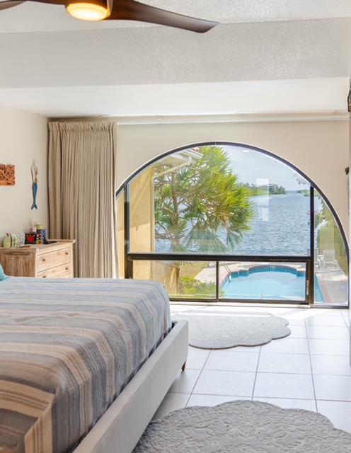 GOVERNORS HARBOUR WATERFRONT TOWNHOUSE W Bay Bch North 