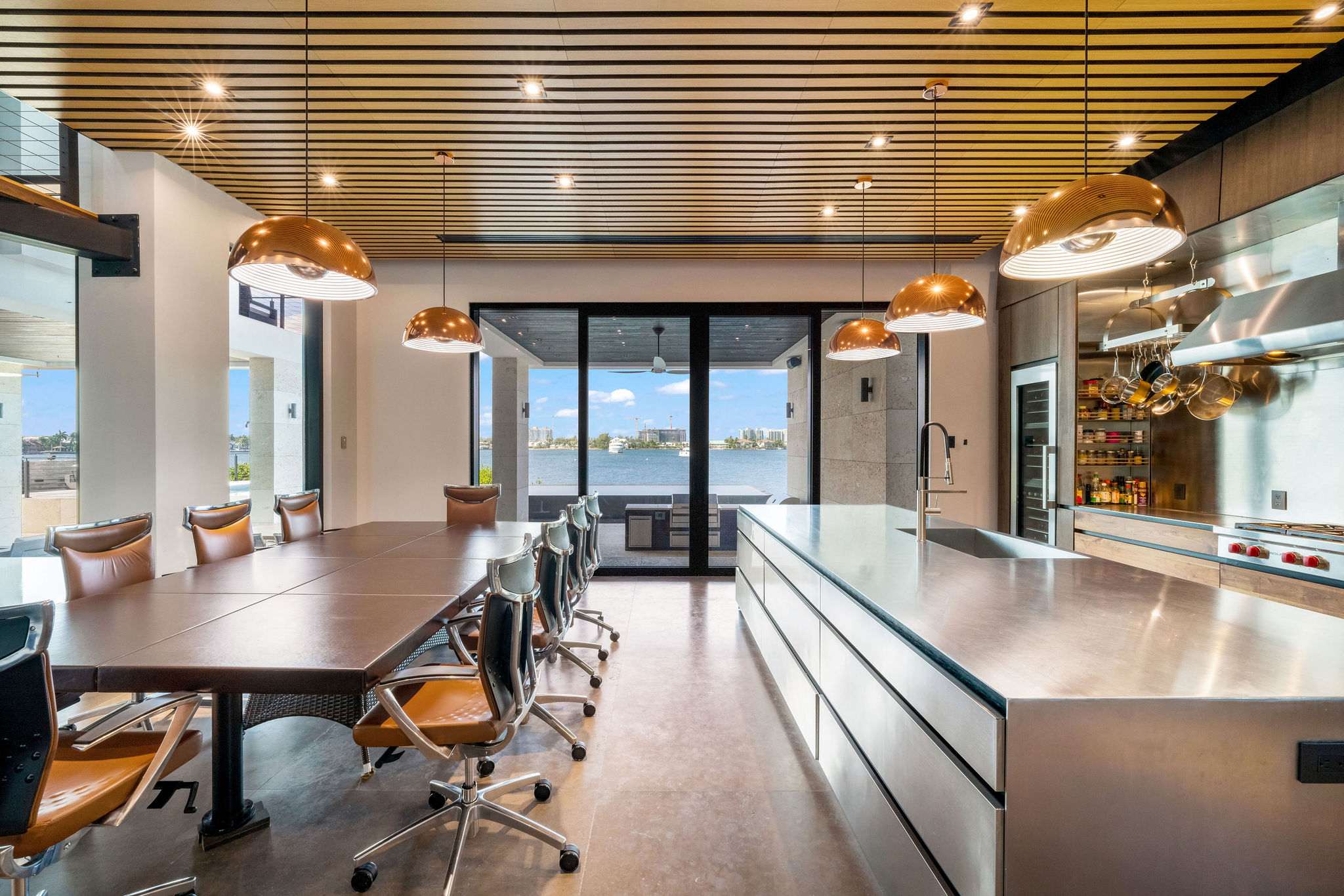 72 LALIQUE PENINSULA QUAY - SERENITY HOUSE IN CRYSTAL HARBOUR W Bay Bch North 