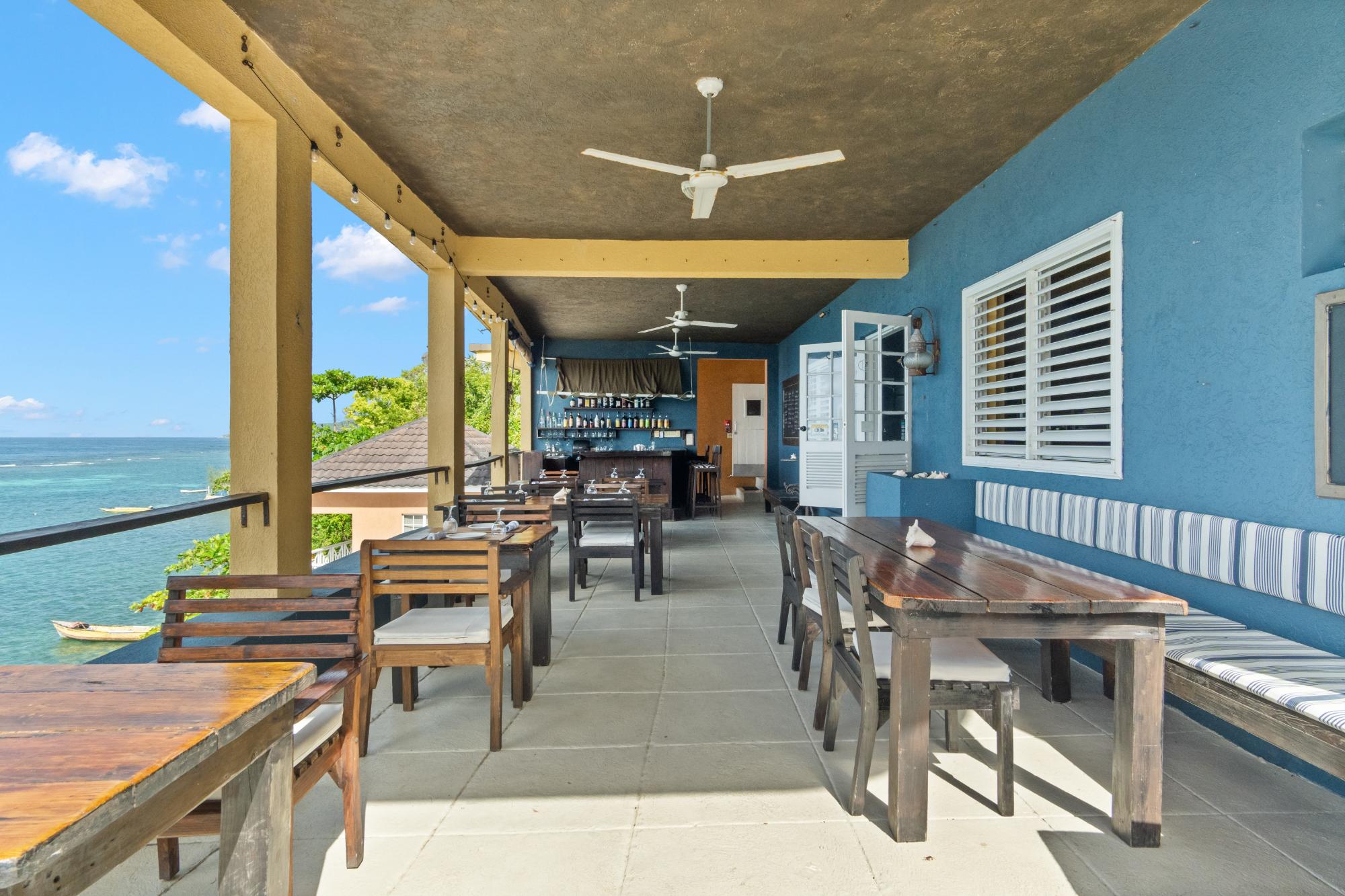 MOXONS BEACH CLUB Boscobel St. Mary Parish