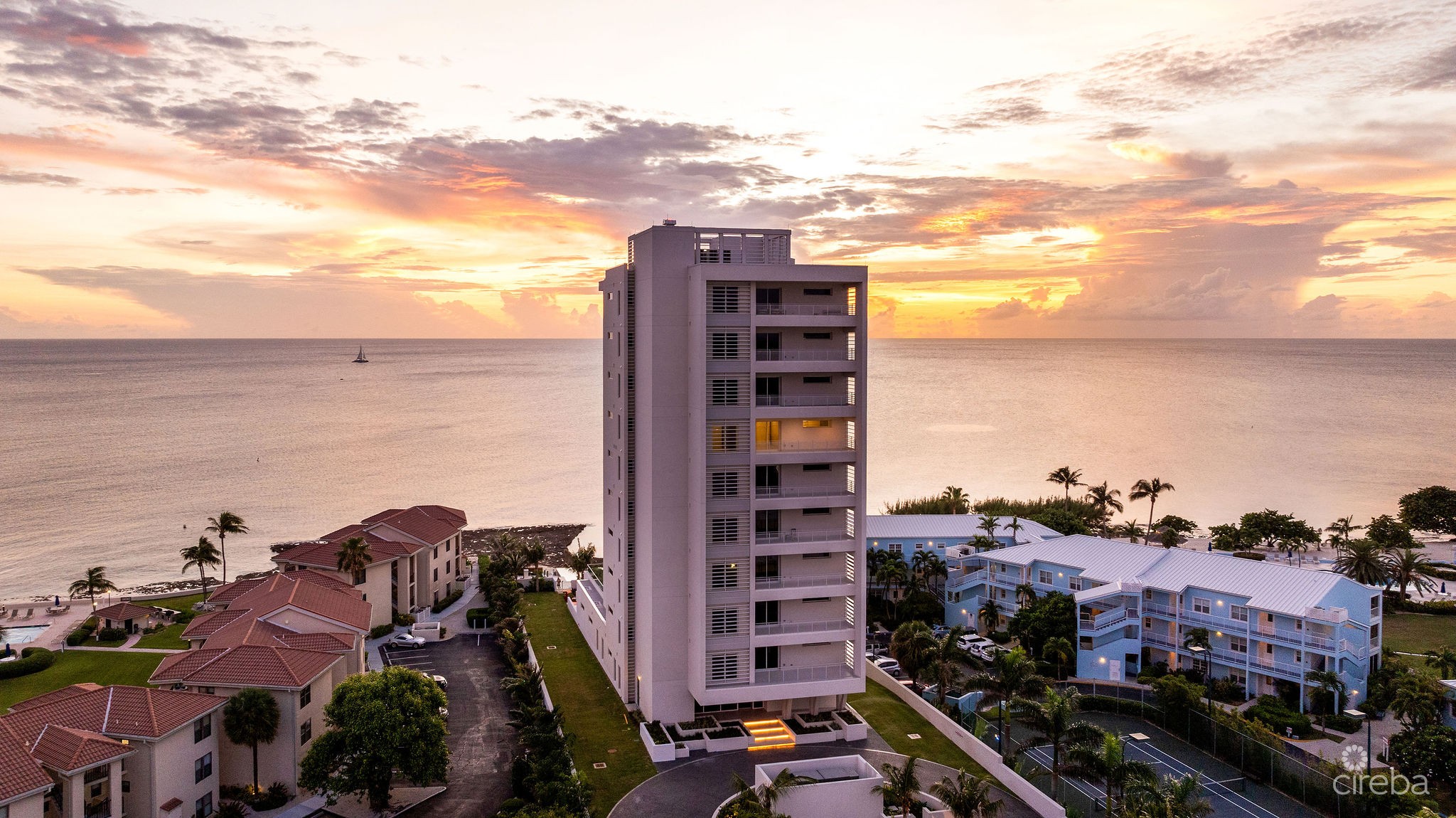 AQUA 1 - LUXURY CONDO ON SEVEN MILE BEACH W Bay Bch South 