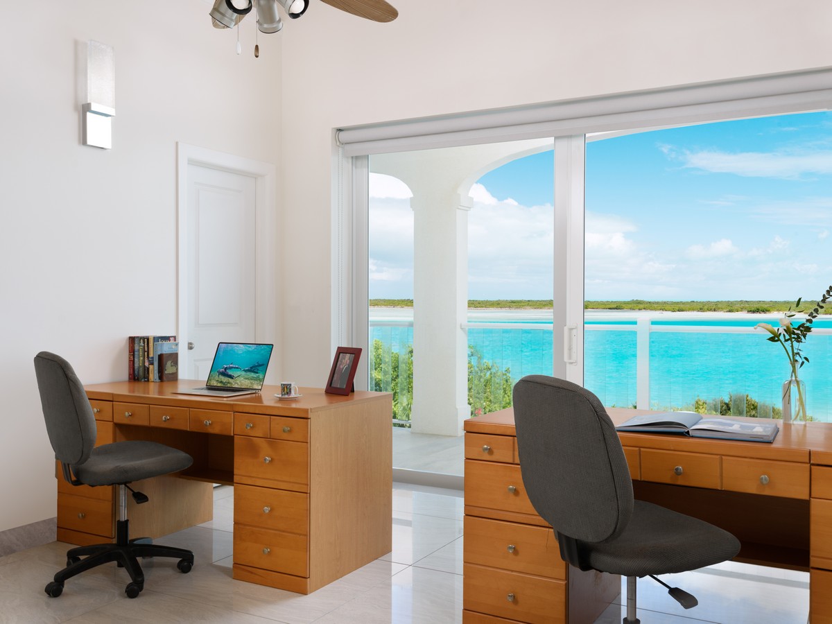 RRFX+QGW, Leeward Settlement TKCA 1ZZ, Turks and Caicos Islands Leeward Settlement Caicos Islands