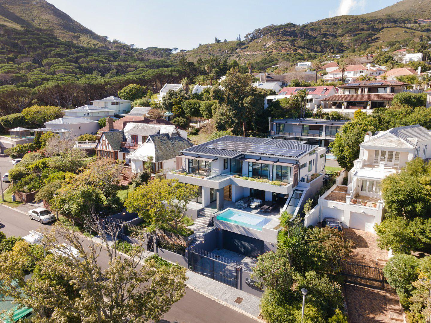8 Blair Rd, Camps Bay, Cape Town, 8040, South Africa Cape Town Western Cape