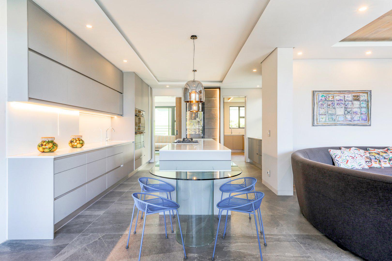 8 Blair Rd, Camps Bay, Cape Town, 8040, South Africa Cape Town Western Cape