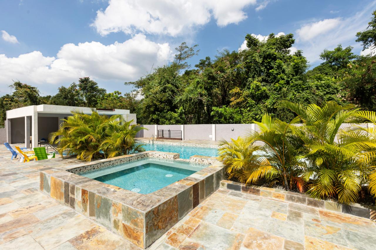 25 NORBROOK DRIVE Kingston St. Andrew Parish
