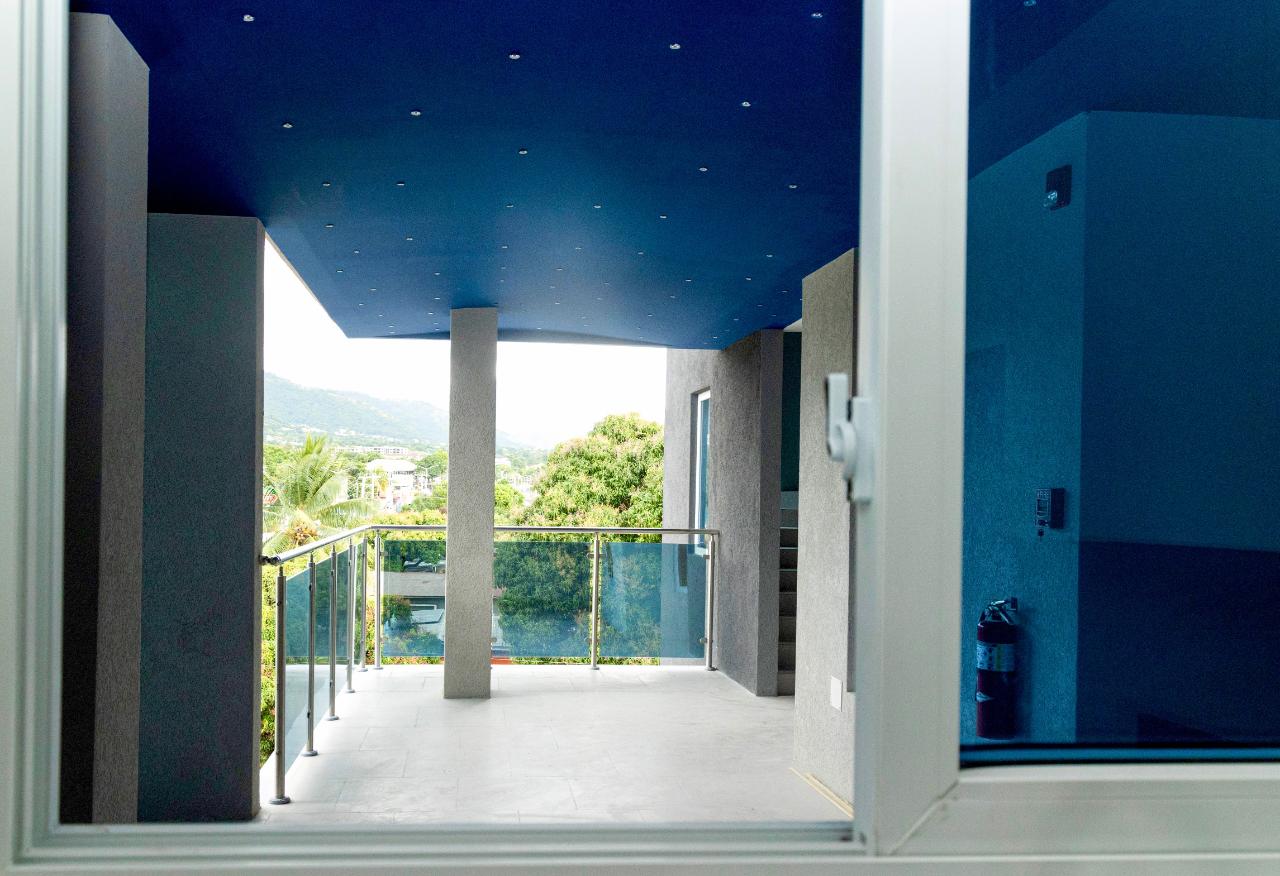 2 HIBISCUS DRIVE Kingston St. Andrew Parish