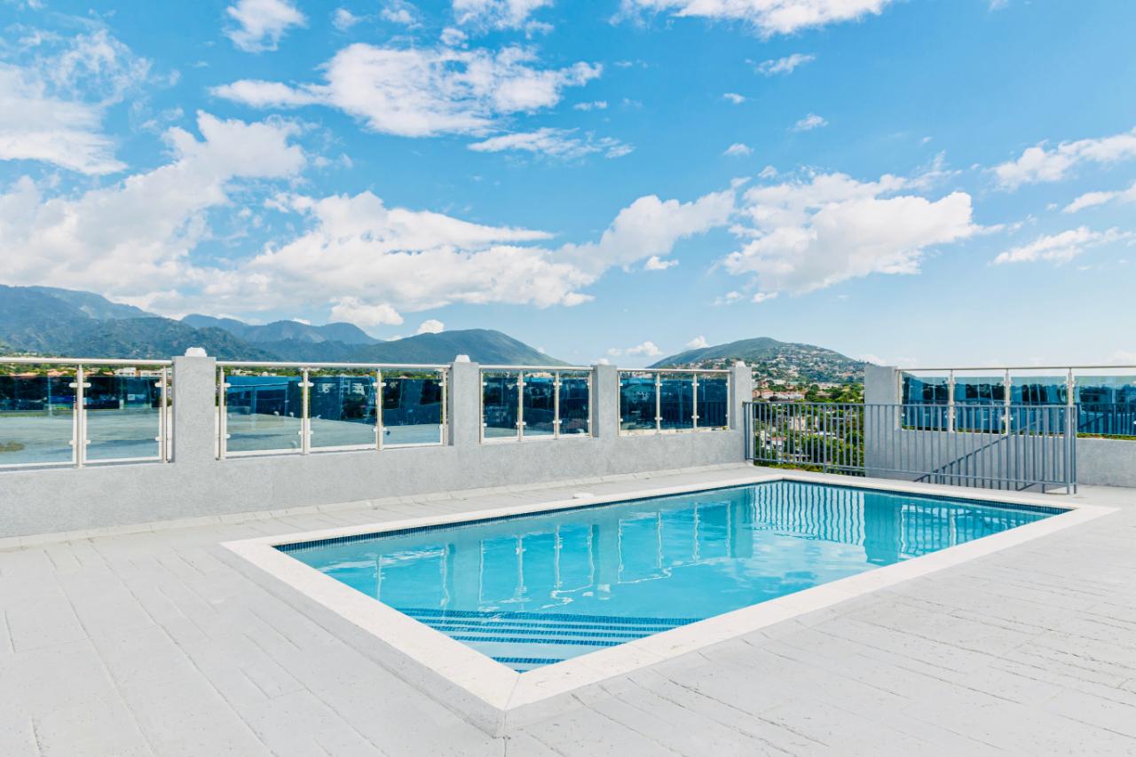 2 HIBISCUS DRIVE Kingston St. Andrew Parish