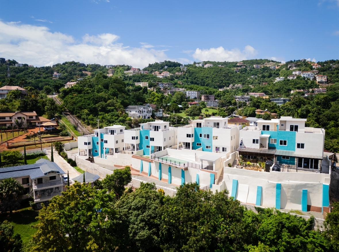 6 BRENTWOOD TERRACE Kingston St. Andrew Parish