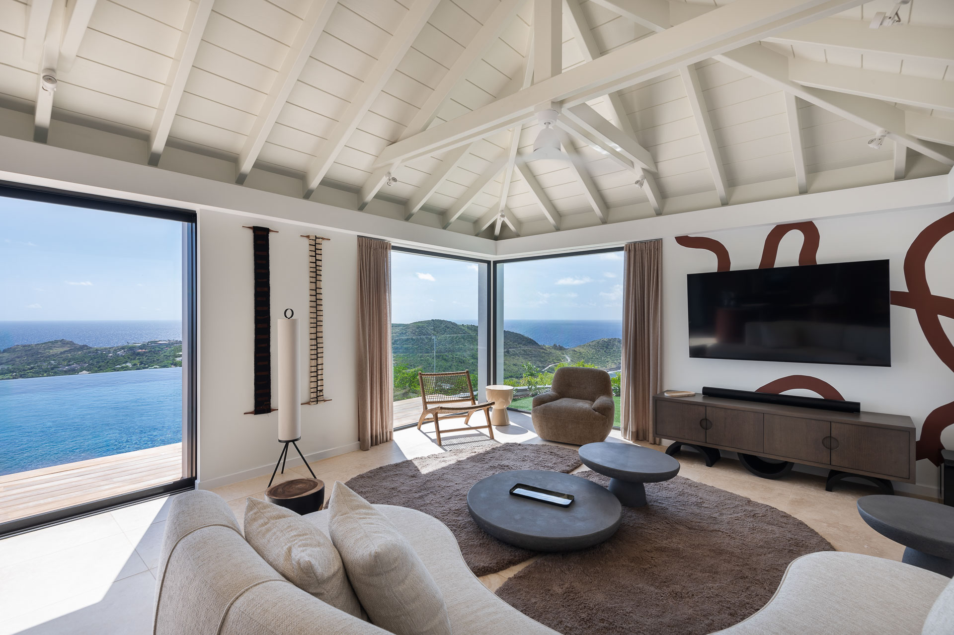 Villa Scarlett, BL Devet 