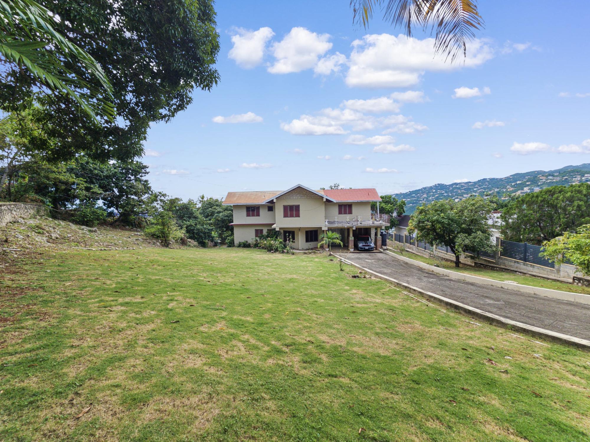 9 WEST ARMOUR HEIGHTS Kingston St. Andrew Parish