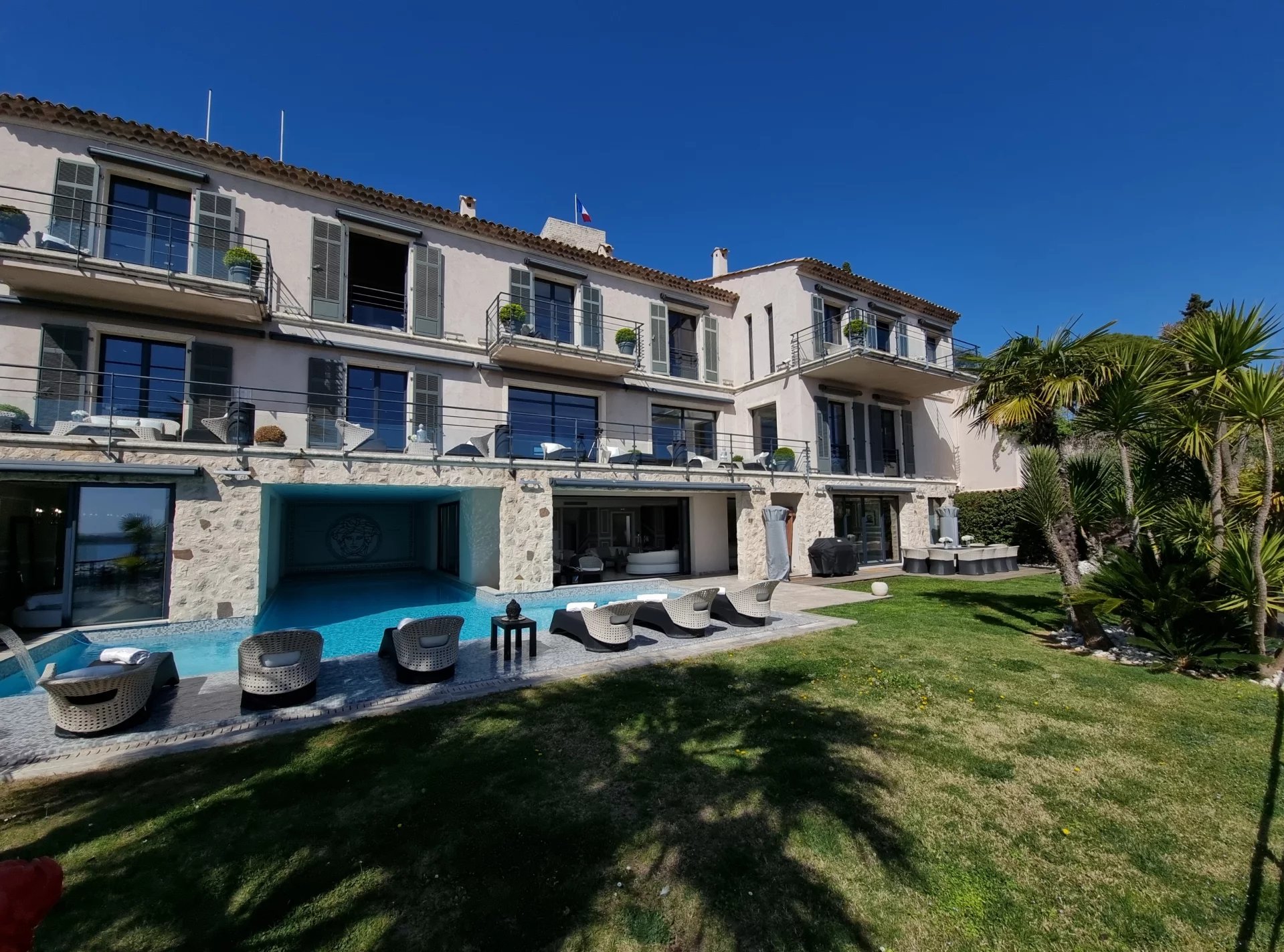  Cannes Provence-Alpes-CÃ´te d\'Azur