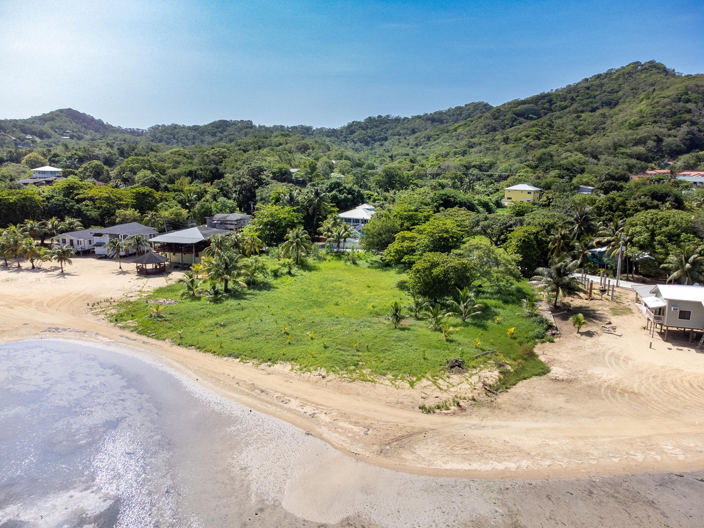 E Sandy Bay Beach Rd Sandy Bay Bay Islands Department