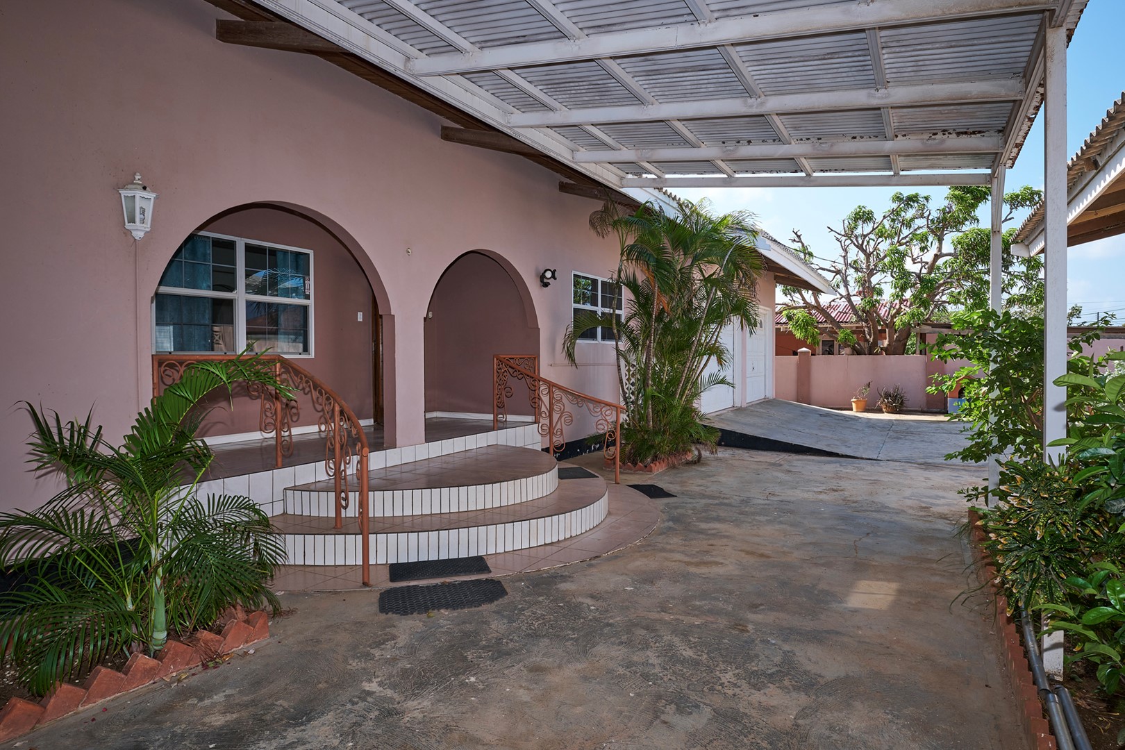 C3X2+4FC, Savaneta, Aruba Savaneta 