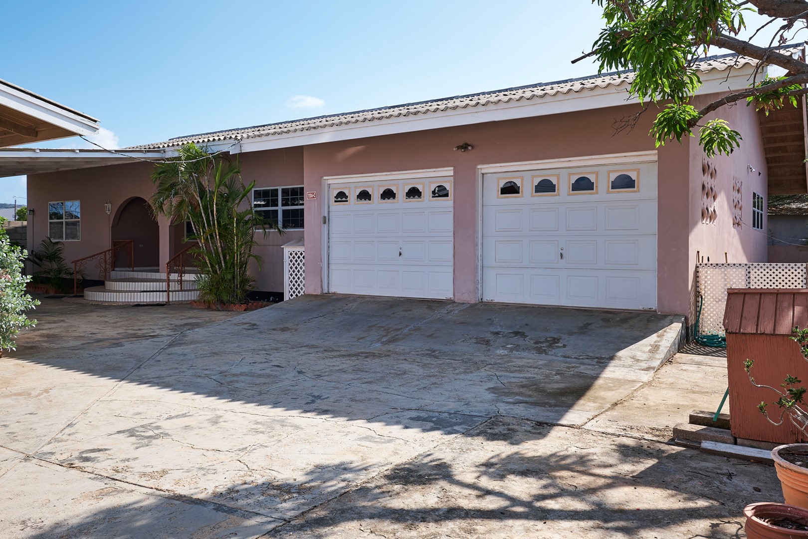 C3X2+4FC, Savaneta, Aruba Savaneta 