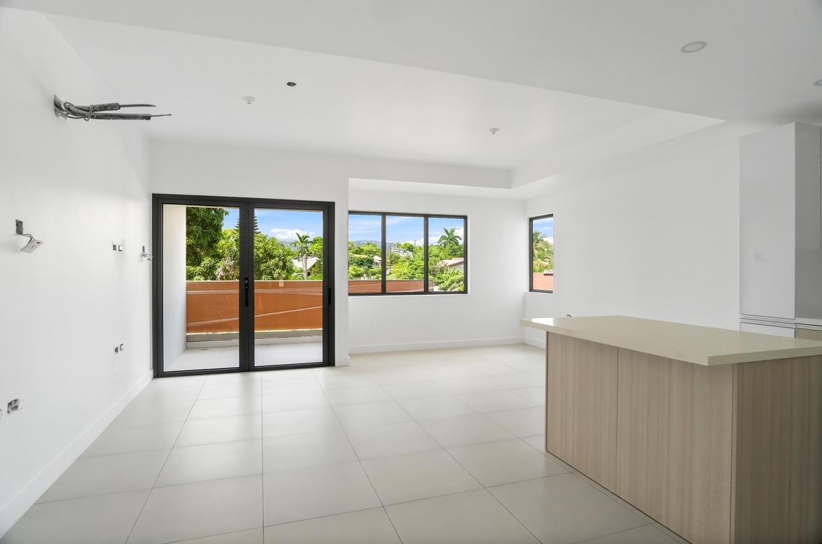 2K GRAHAM HEIGHTS Kingston St. Andrew Parish