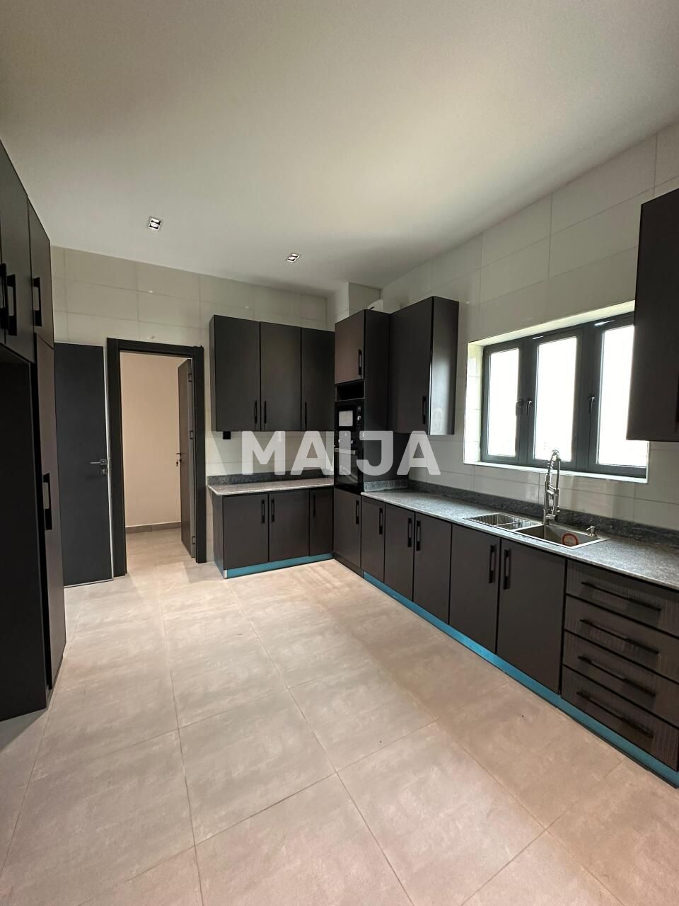 4 BEDROOMS FULLY DETACHED DUPLEX FOR SALE IN KATAMPE EXTENTION Abuja FCT