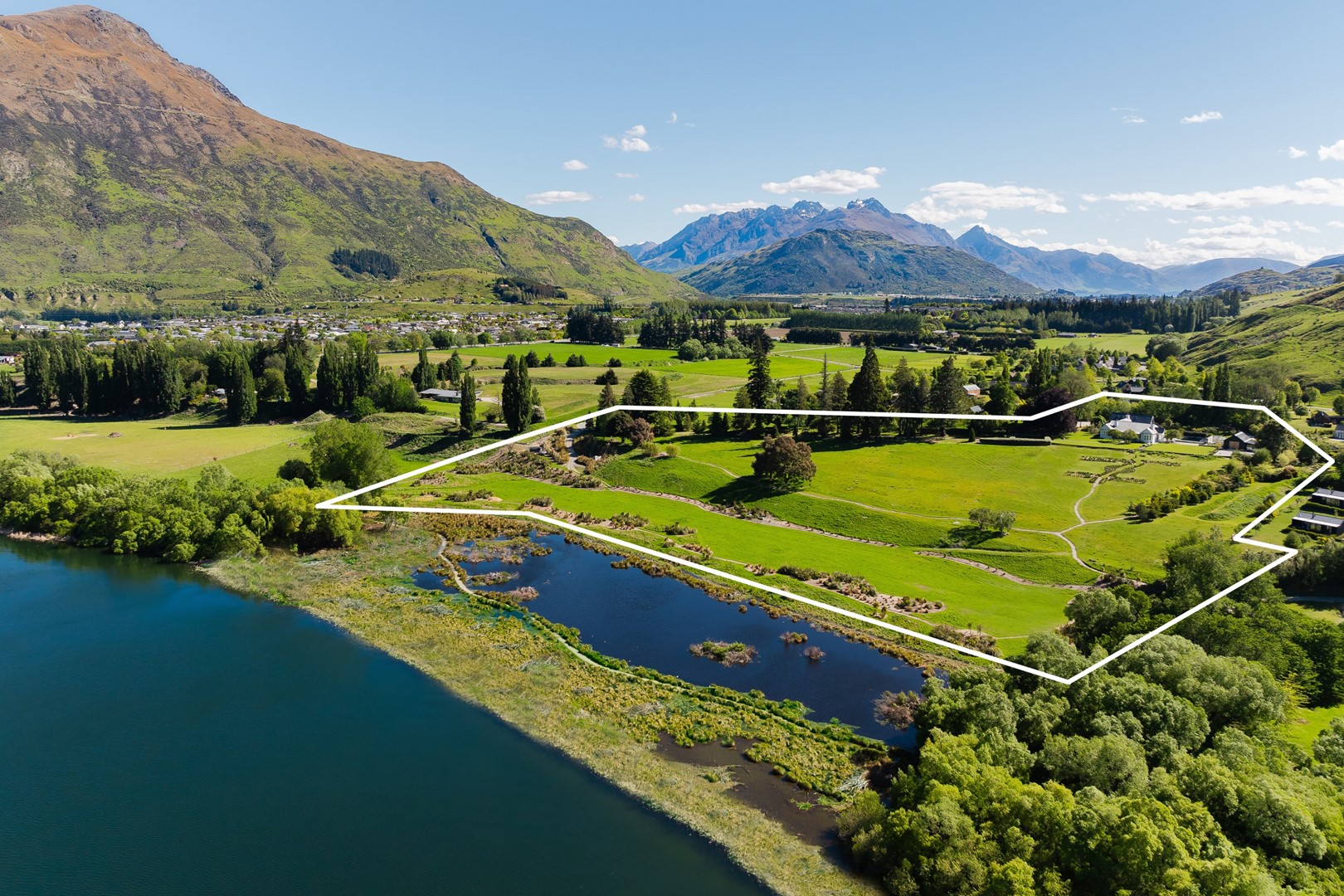 19 Ellen Johnson Terrace, Lake Hayes Estate, Lake Hayes 9371, New Zealand Lake Hayes Otago