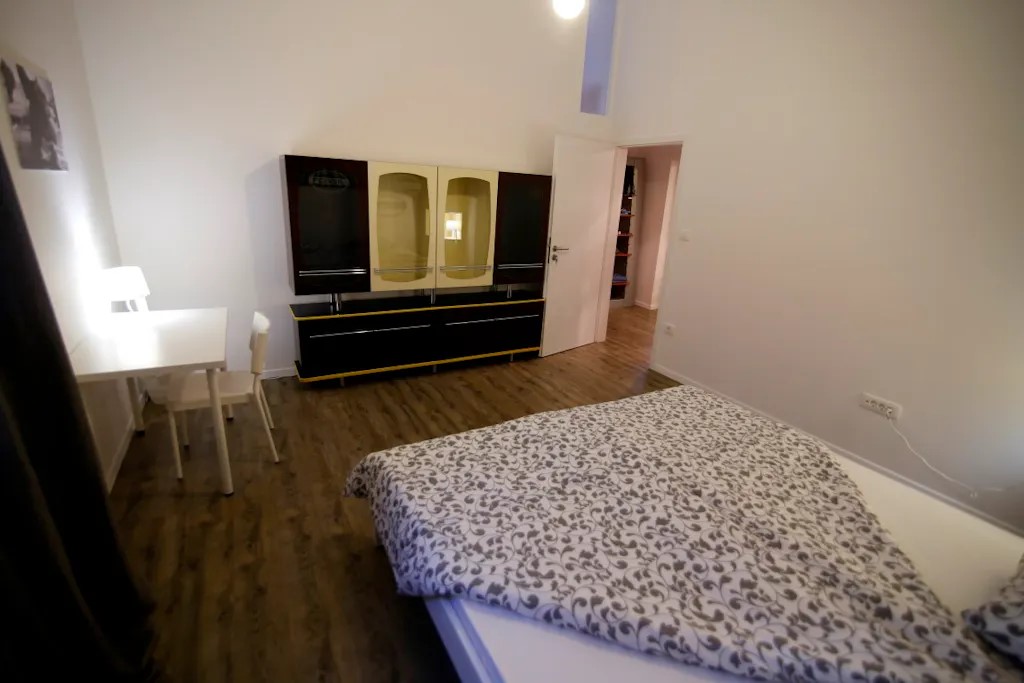Lepodvorska ulica Šiška District Ljubljana