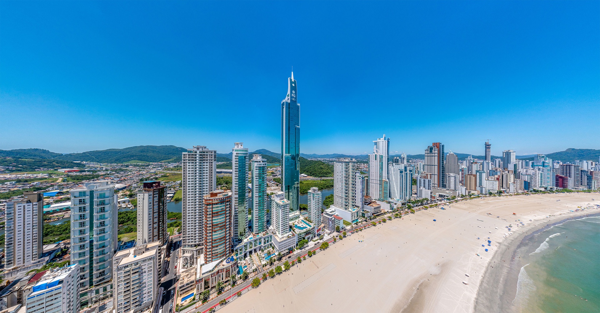 4950 Avenida Atlântica #1401, 1501, 1601,4301, 6501 Balneário Camboriú State of Santa Catarina
