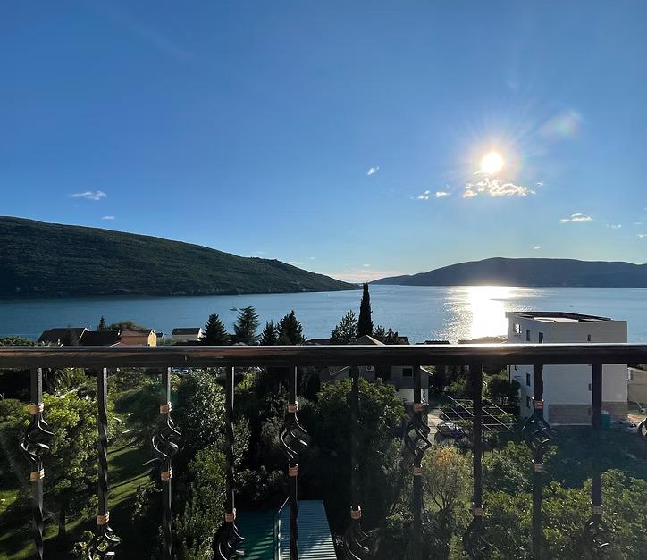 CHRQ+22J, Kumbor, Montenegro Kumbor Herceg Novi Municipality