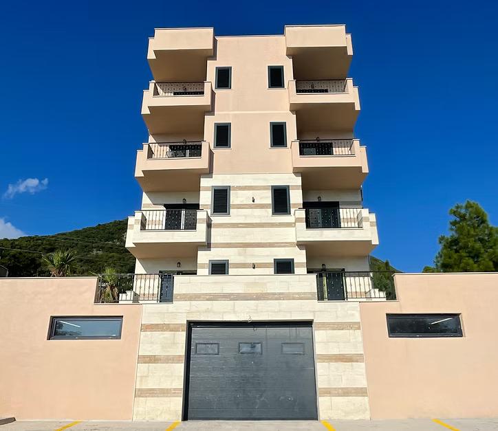 CHRQ+22J, Kumbor, Montenegro Kumbor Herceg Novi Municipality