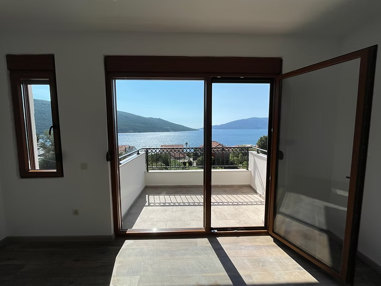 CHRQ+22J, Kumbor, Montenegro Kumbor Herceg Novi Municipality
