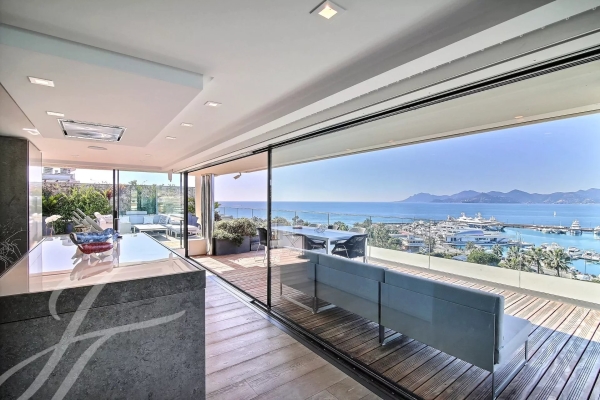  Cannes Provence-Alpes-CÃ´te d\'Azur