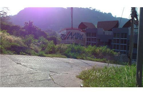  Pa Tong Phuket