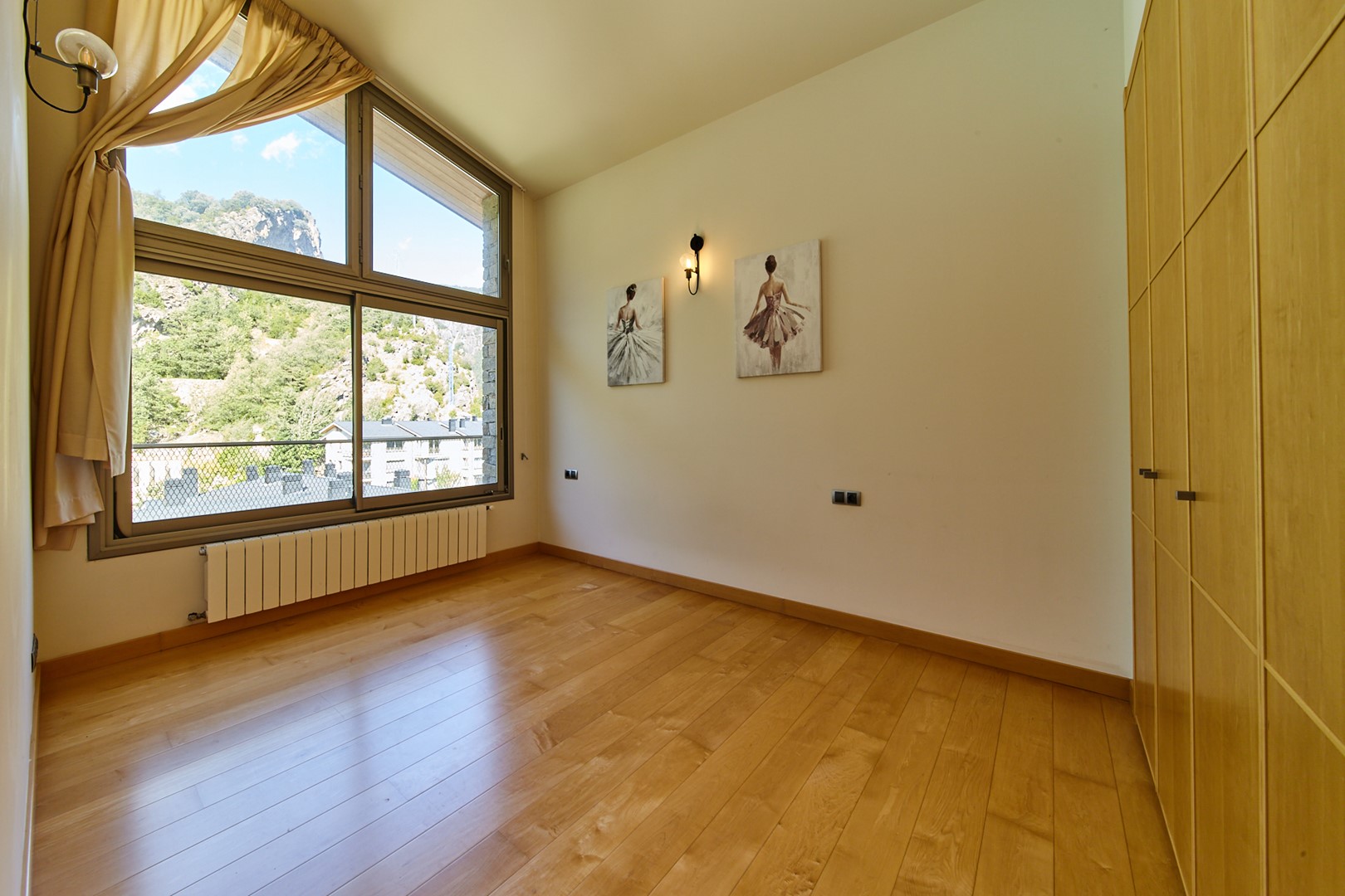  Les Escaldes Escaldes-Engordany