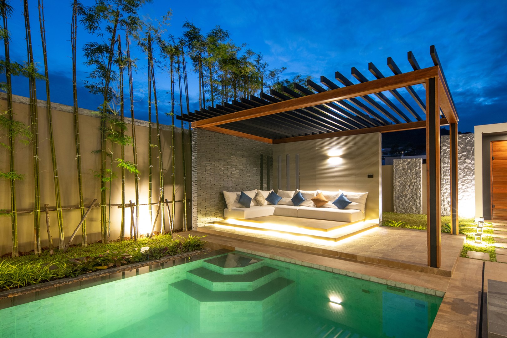 R85H+XQ5, Rawai, Mueang Phuket District, Phuket 83100, Thailand Karon Phuket