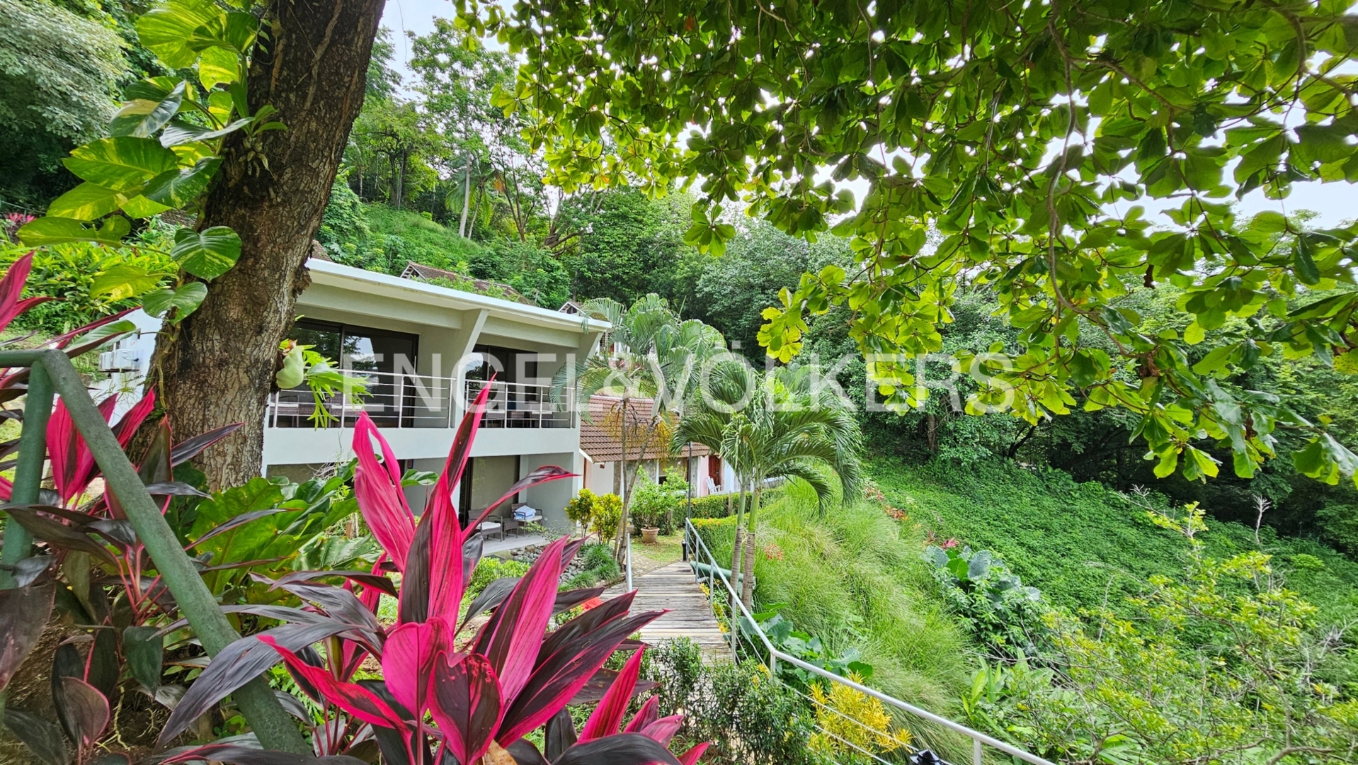 Beachfront Hotel in Manuel Antonio Quepos Puntarenas Province