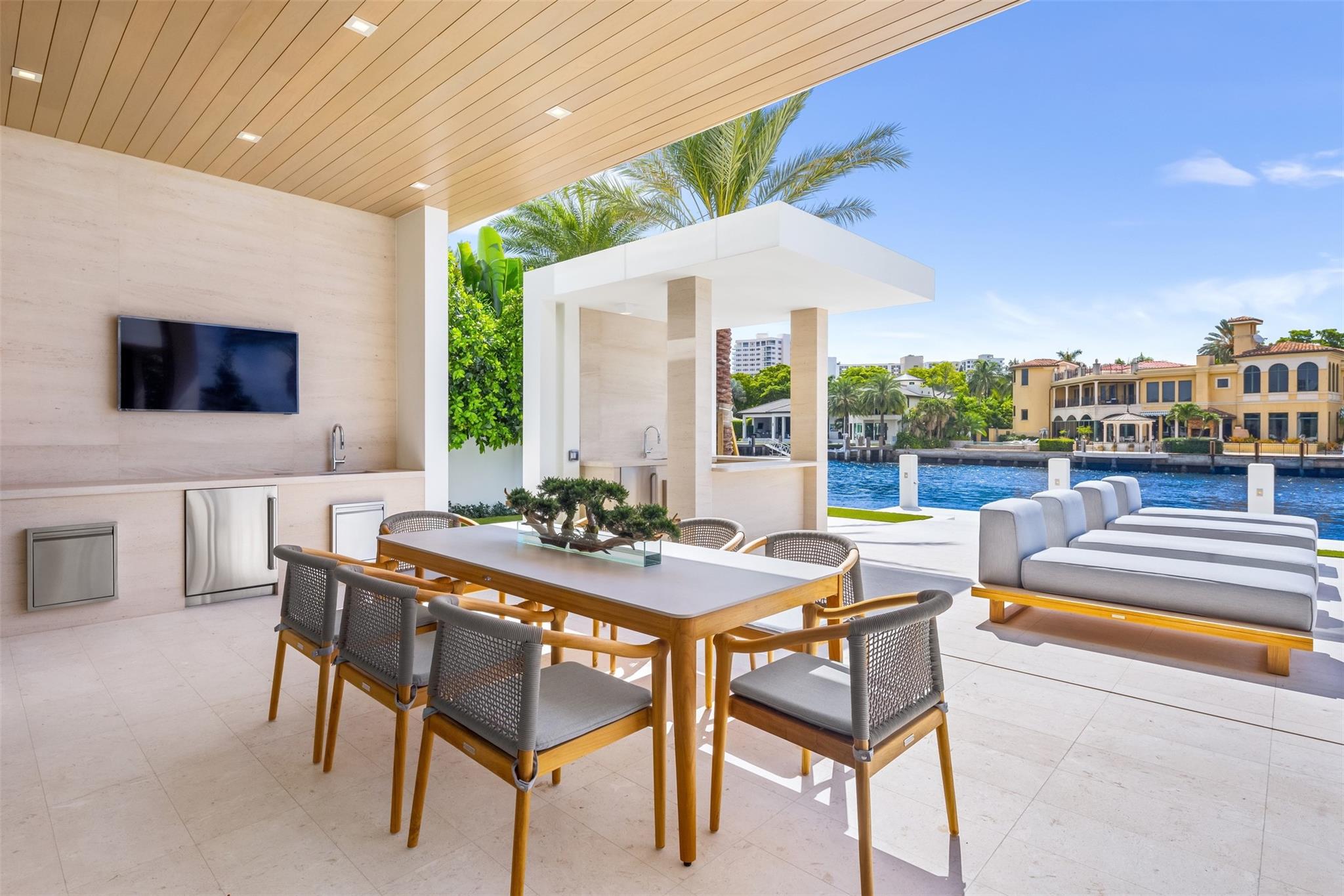 68 Isla Bahia Drive Fort Lauderdale FL