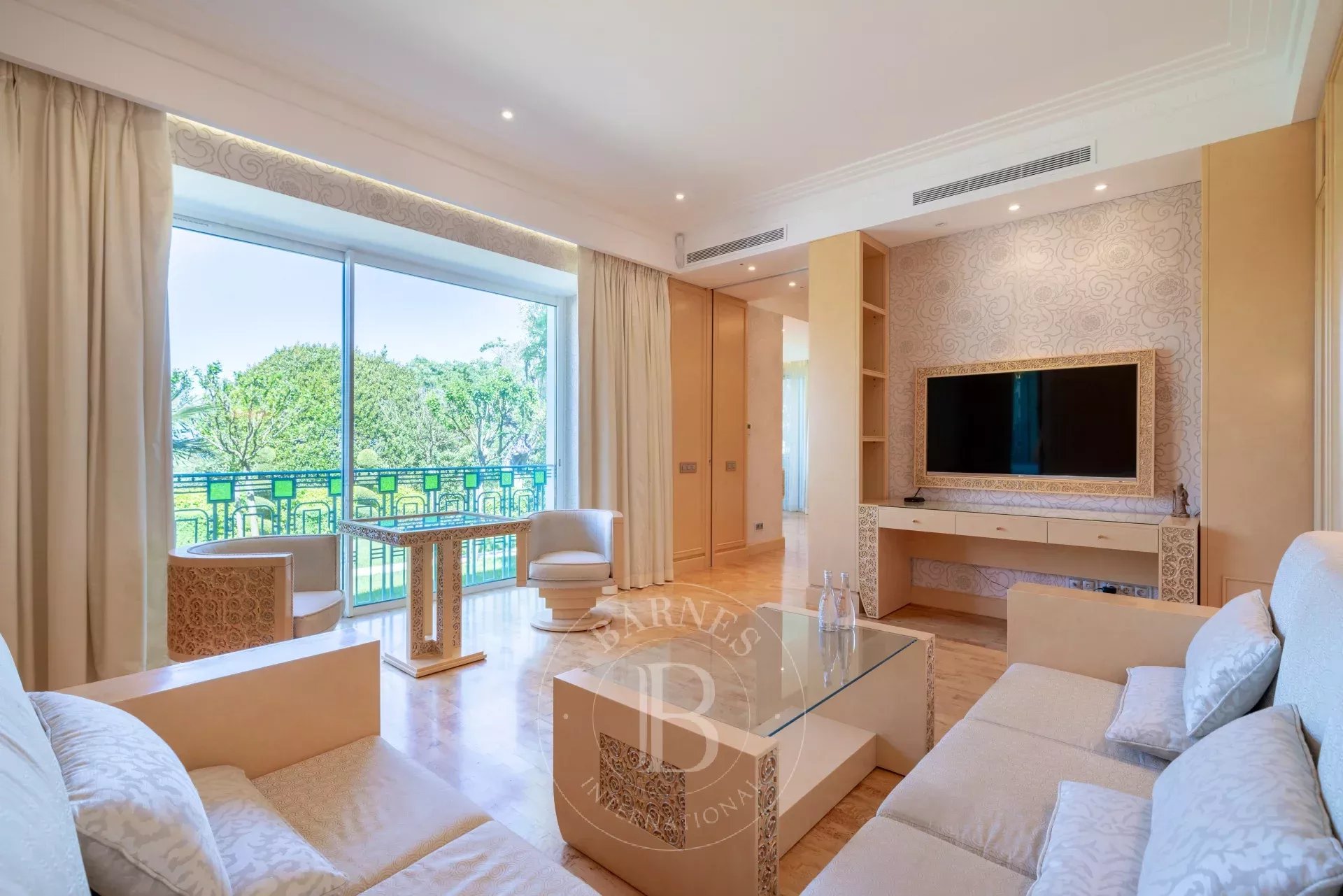  Antibes Provence-Alpes-Côte d\'Azur