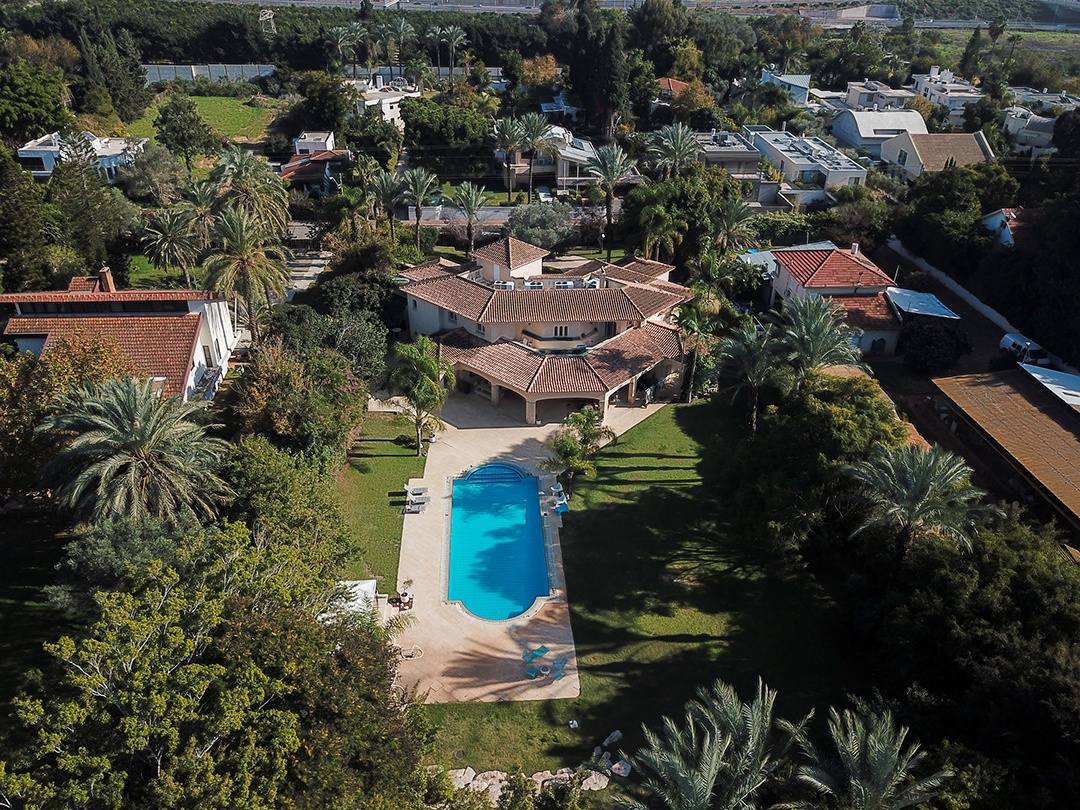 23 Derech HaSadot Kfar Shmaryahu Tel Aviv District
