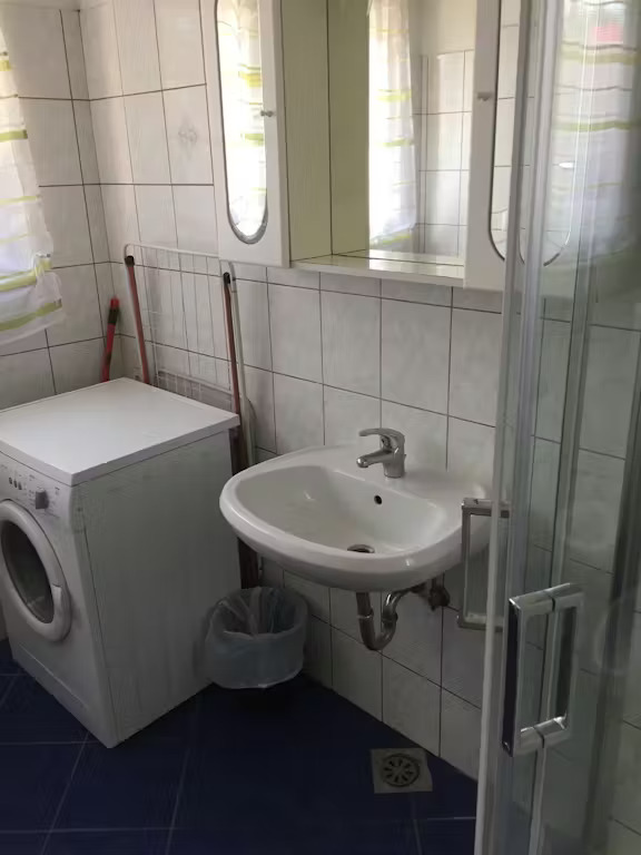 Cesta v Mestni log Trnovo District Ljubljana