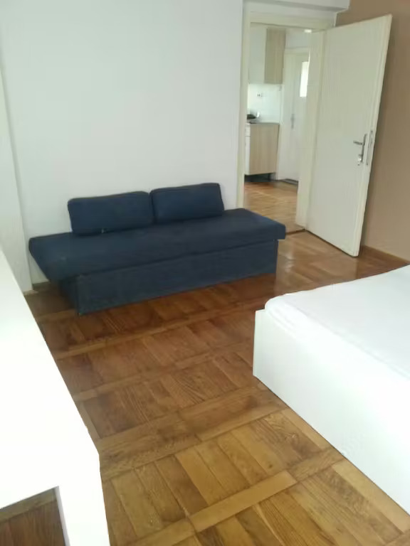 Cesta v Mestni log Trnovo District Ljubljana