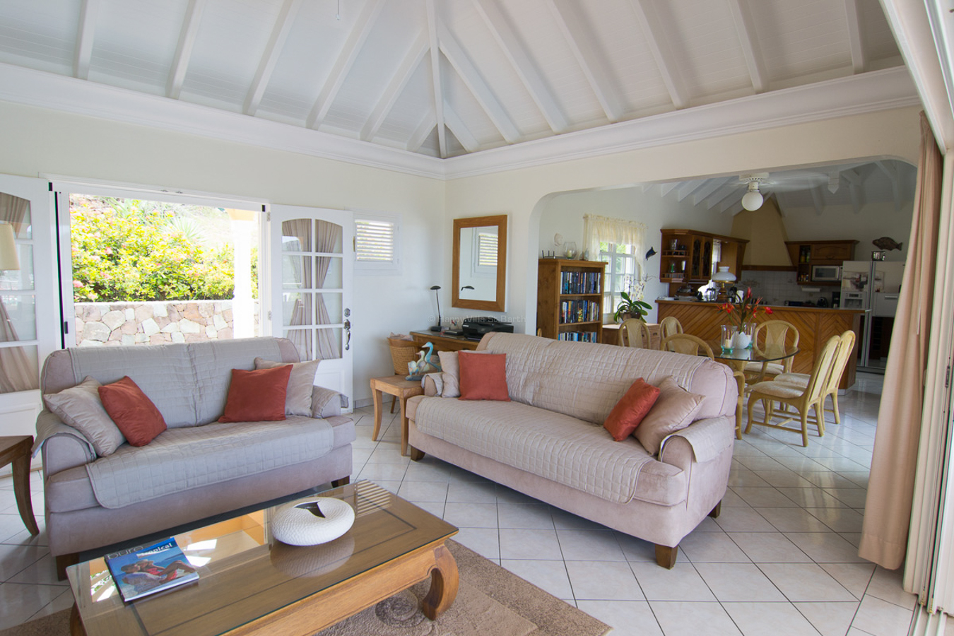 Villa Les Acajous, BL St jean 