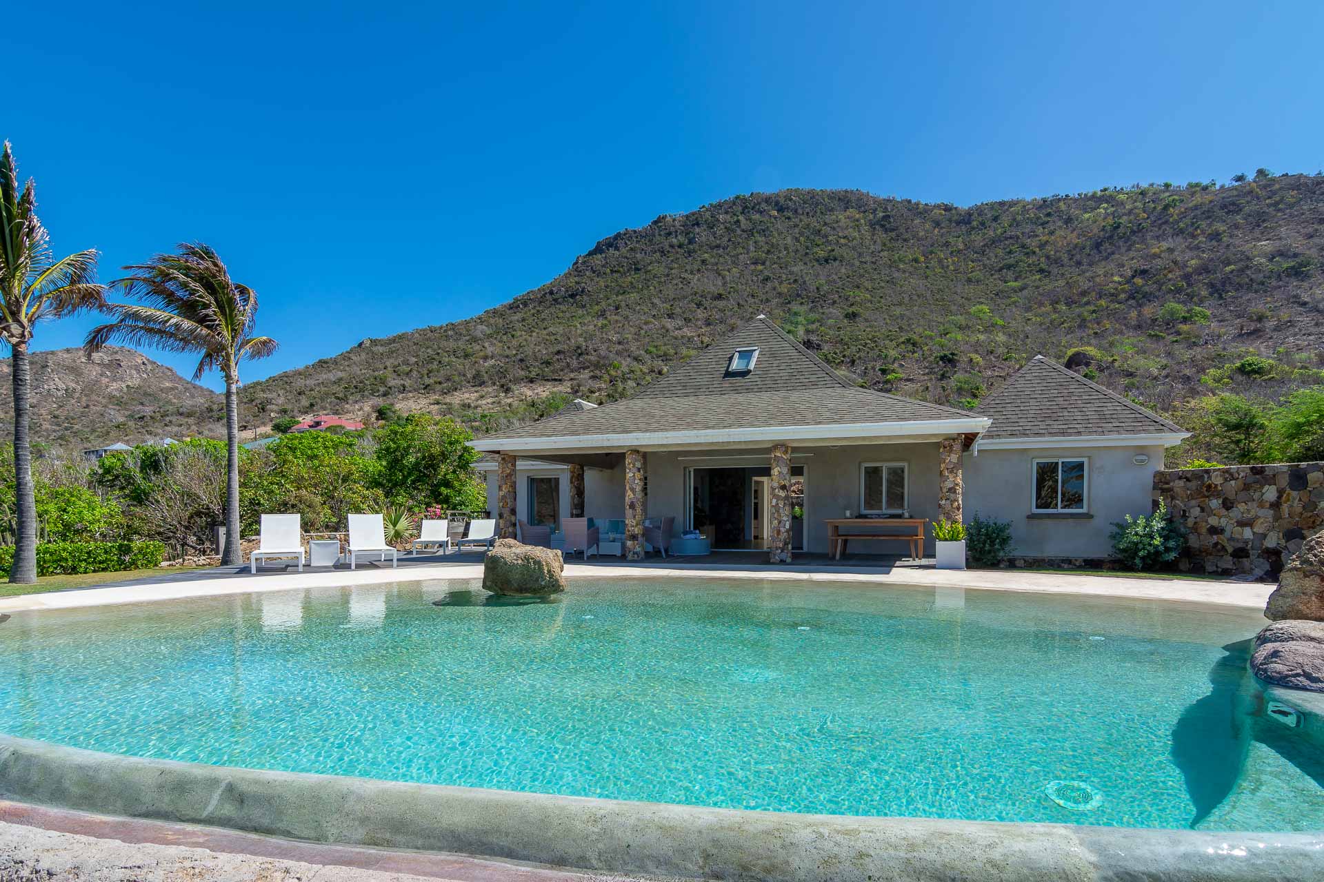 Villa La Roche Dans L'Eau, BL Grand Fond 