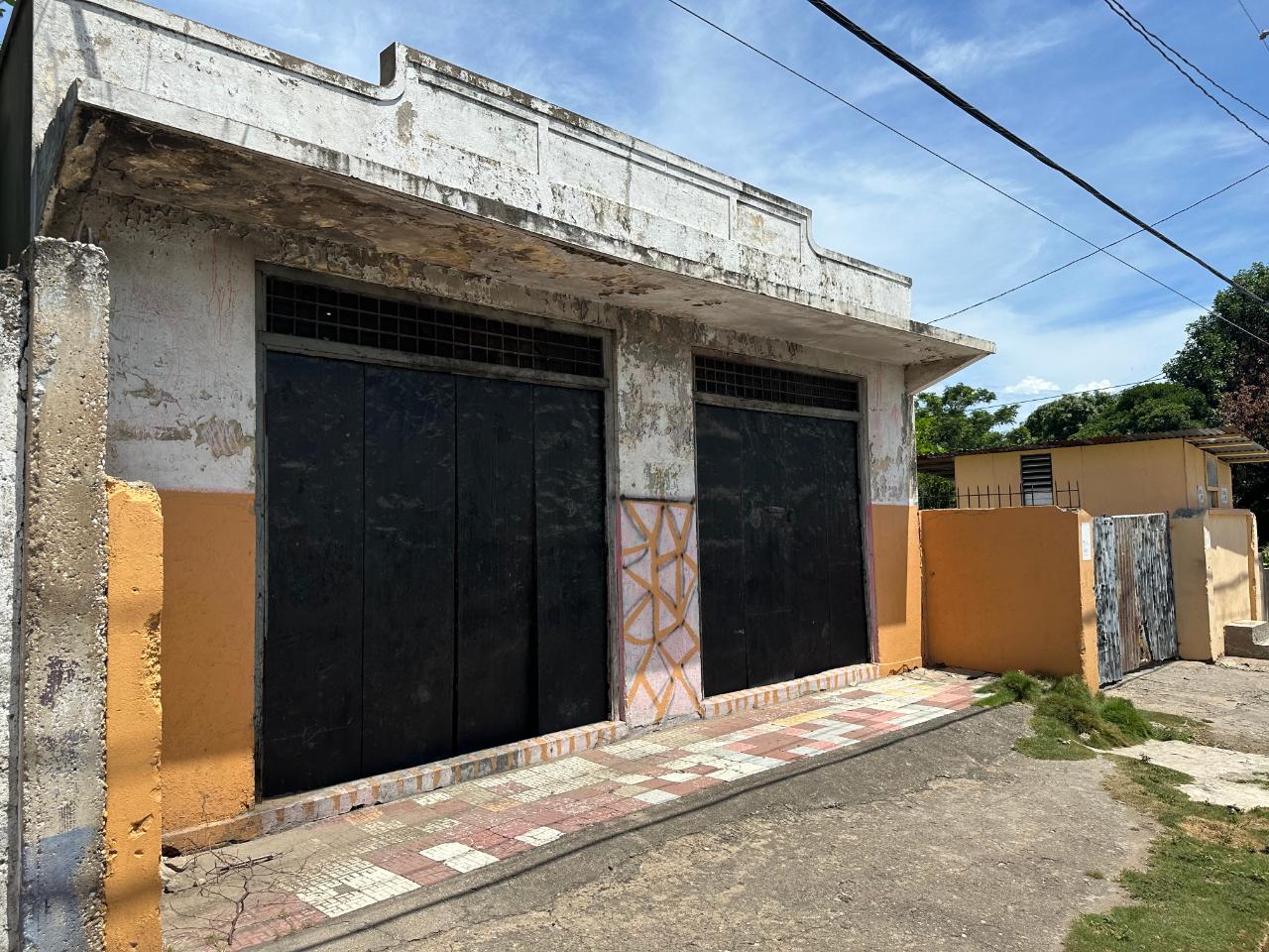 X5QJ+MXQ, Kingston, Jamaica Kingston St. Andrew Parish